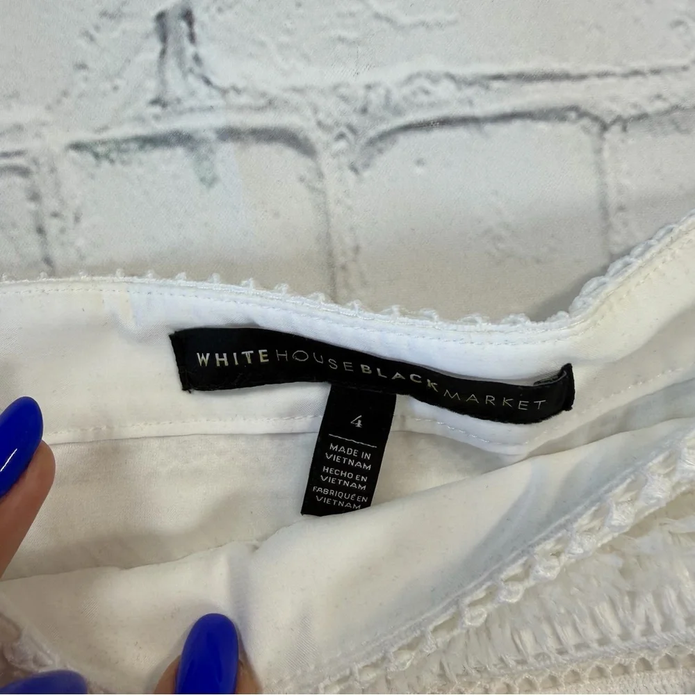 White House Black Market White Textured Off-Shoulder Blouse size 4